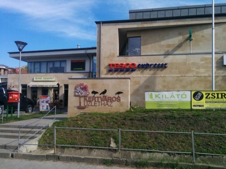 whitelab kertvaros 1 768x576